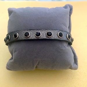 ⭐️💥Leather bracelet in silver and gunmetal BRAND NEW